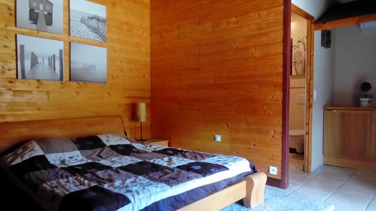 Готель Le Domaine Des Papillons Beaujeu-Saint-Vallier-et-Pierrejux Екстер'єр фото